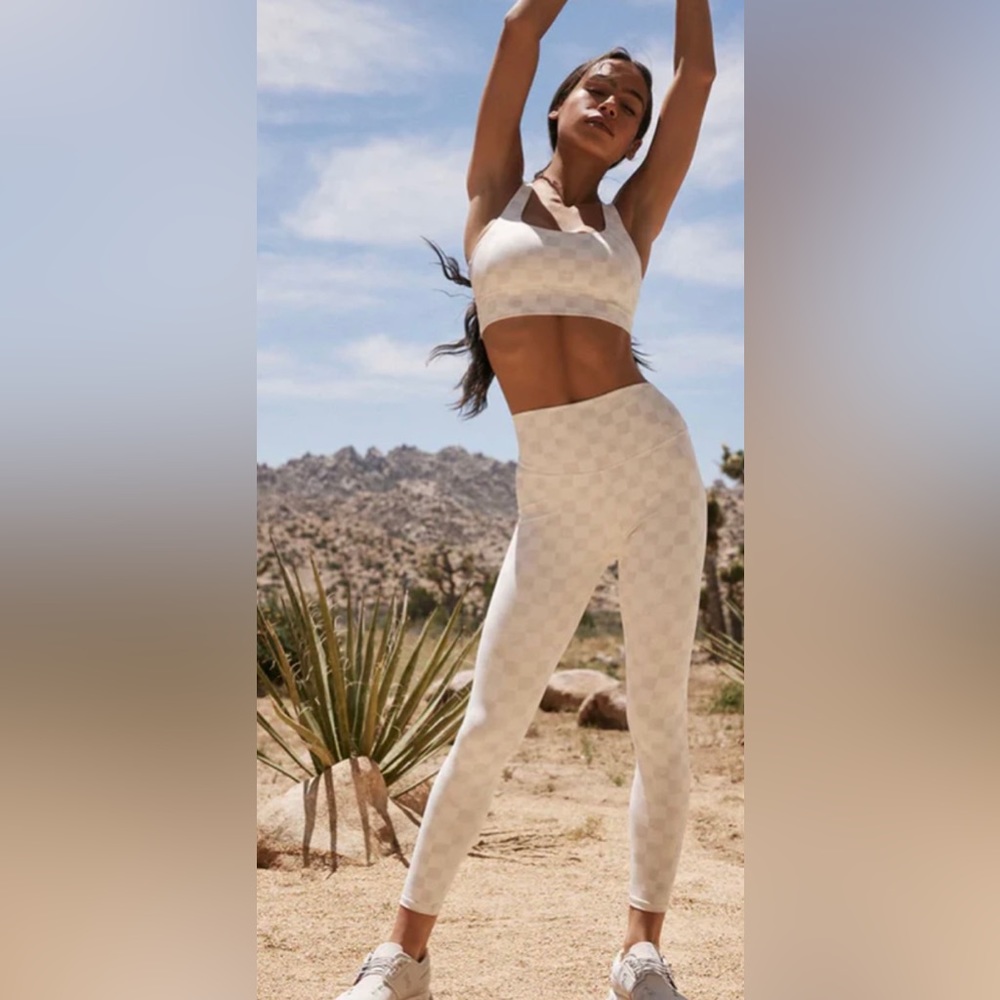 Z Supply Check Mate 7/8 Legging | Sandstone
